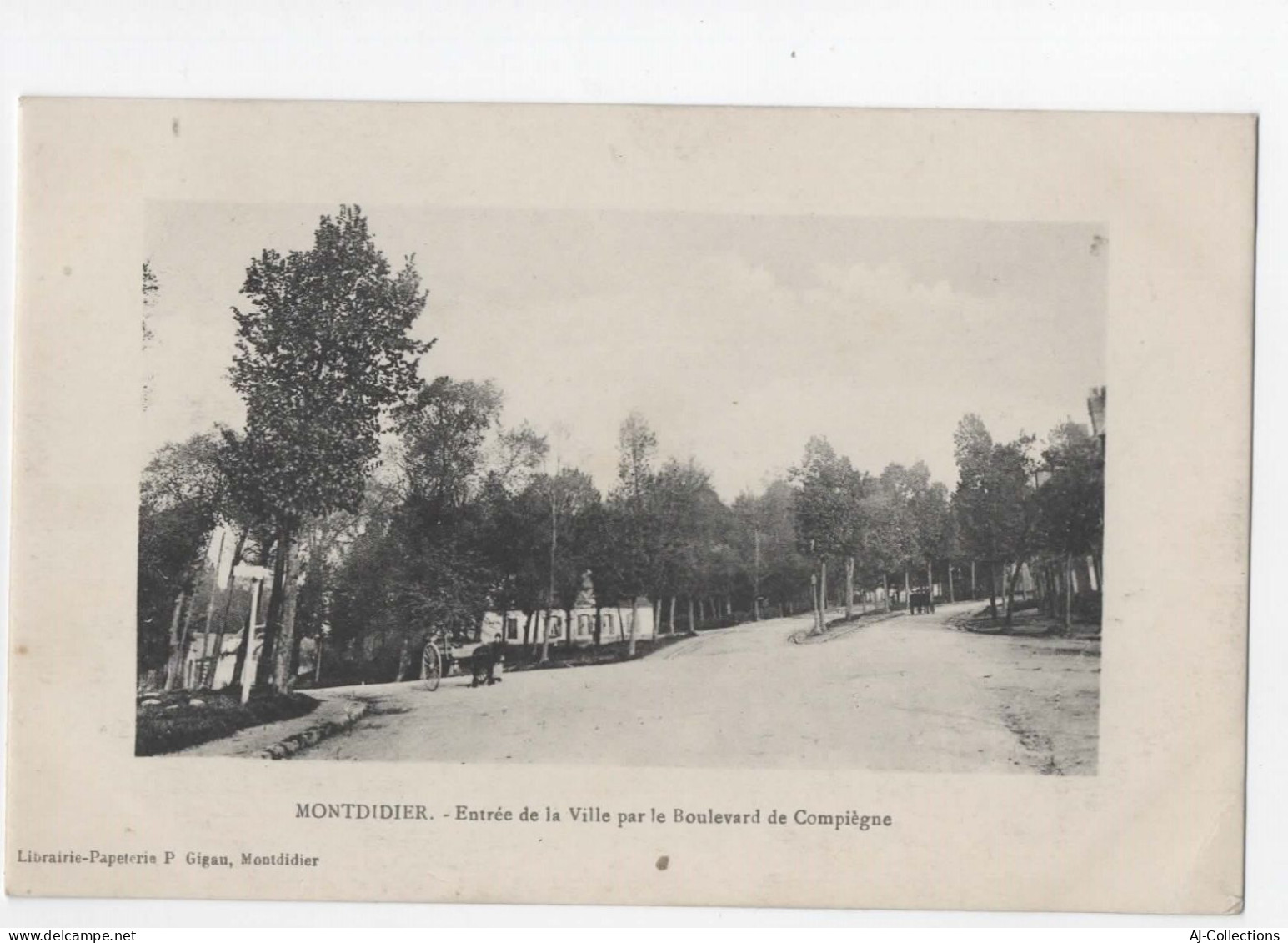 AJC - Montdidier - Entrée De La Ville Par Le Boulevard De Compiegne - Montdidier