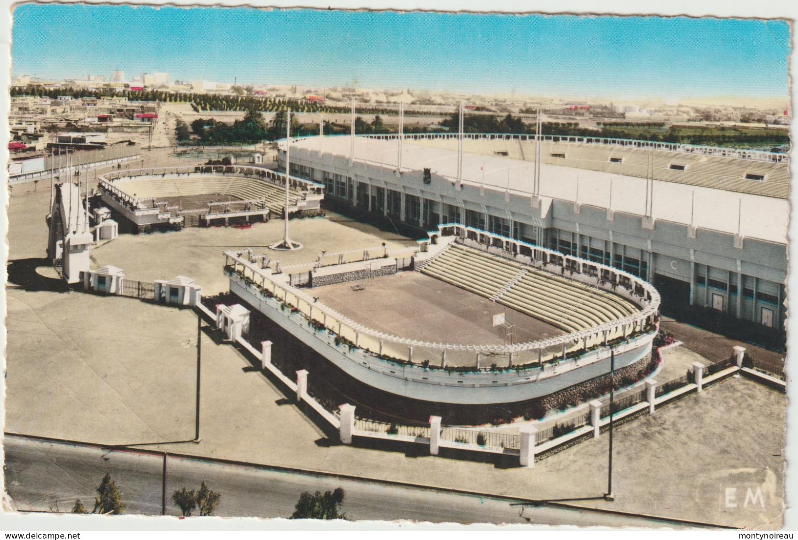 Algérie   :  ORAN  : Le Stade  Municipal  Fouquès Duparc - Oran