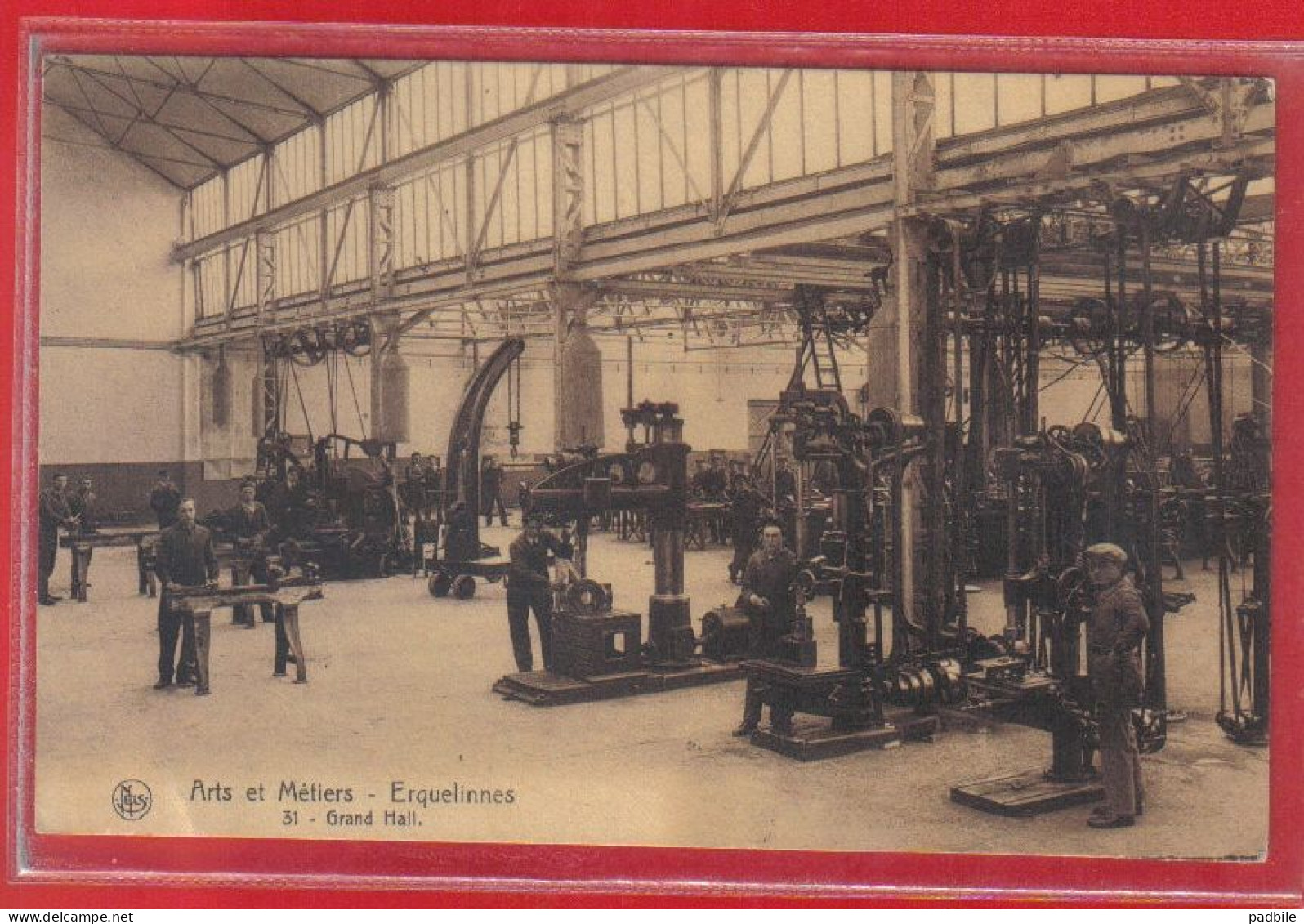 Carte Postale Belgique  Erquelinnes  Arts Et Métiers  Grand Hall  Très Beau Plan - Erquelinnes