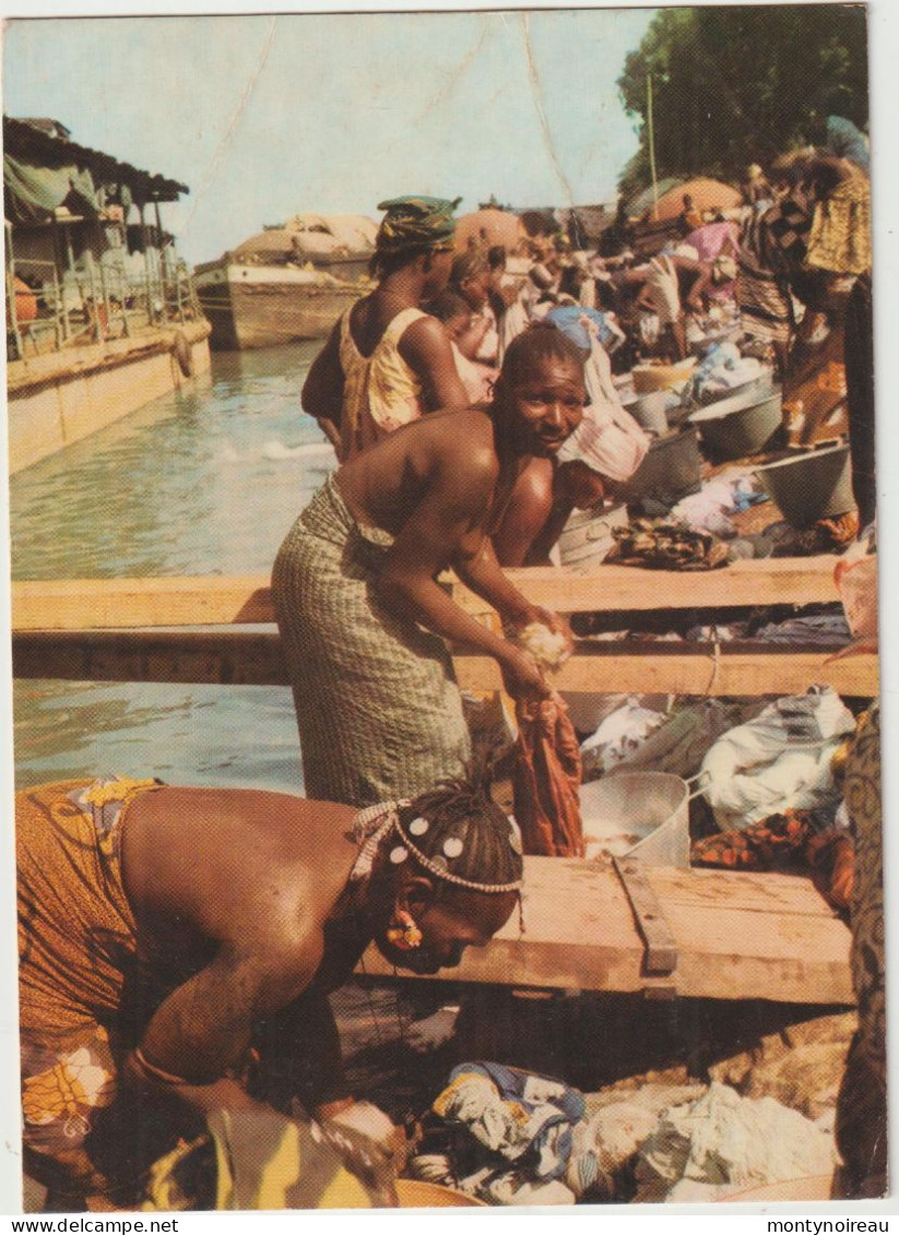 Mali :  Lavoir , Lavandières - Malí