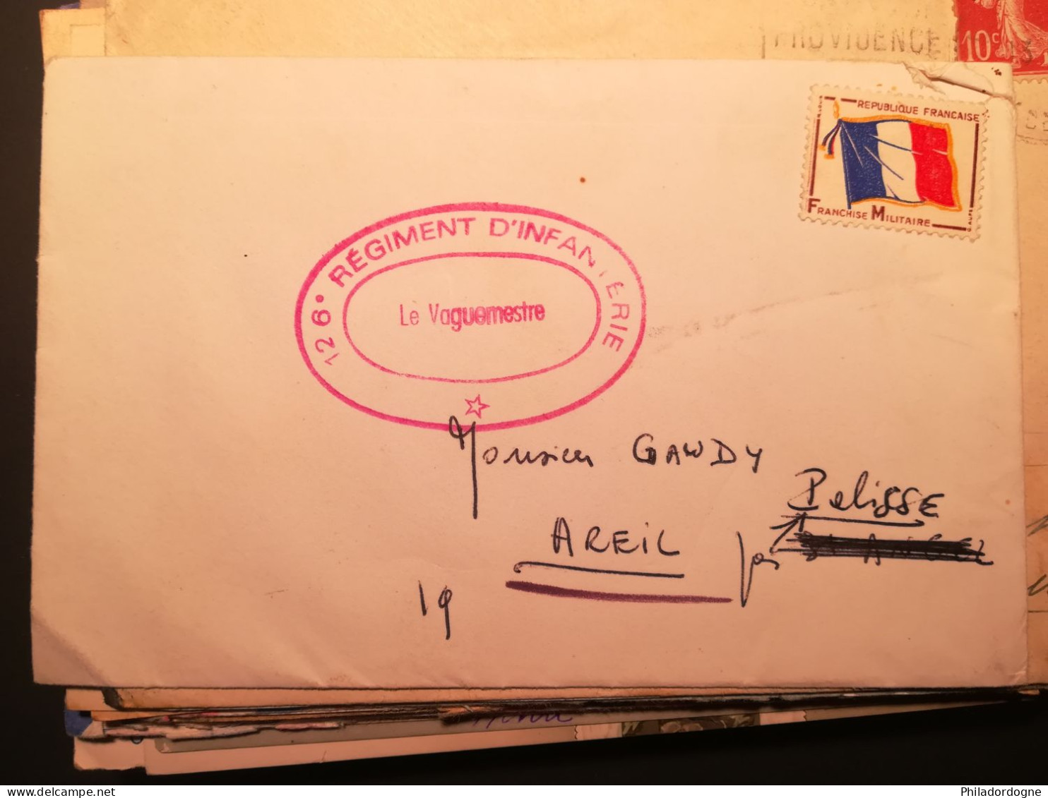 France - Lot de 75 documents en FM périodes diverses à trier - poids 286 grammes