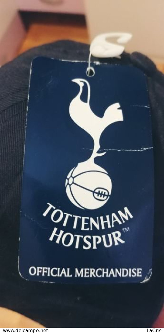 Tottenham Hotspurs Cap With Orginal Signature Luka Modric, Robbie Keane, Roman Pavlyuchenko And Vedran Corluka. - Autogramme