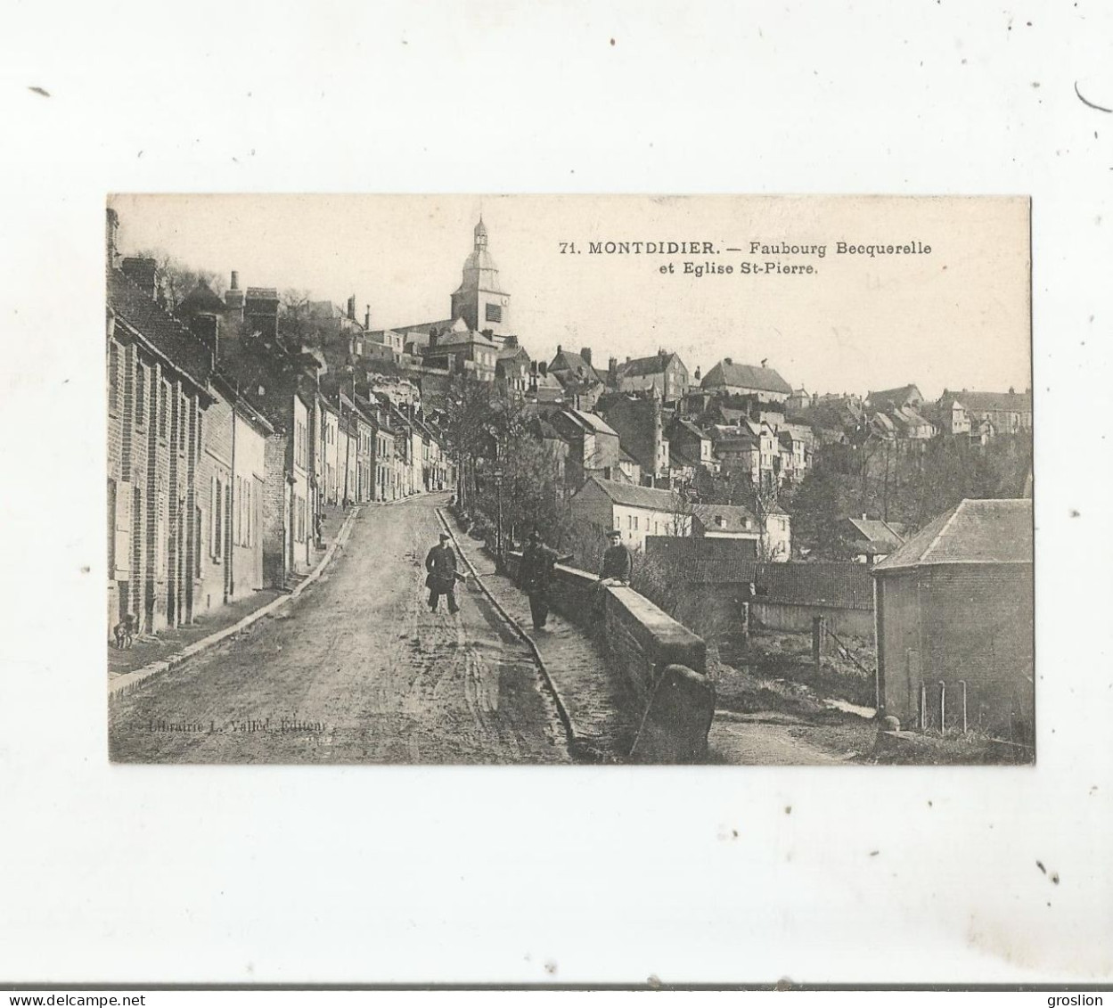 MONTDIDIER (SOMME) 71 FAUBOURG BECQUERELLE ET EGLISE SAINT PIERRE (PETITE ANIMATION) 1916 - Montdidier