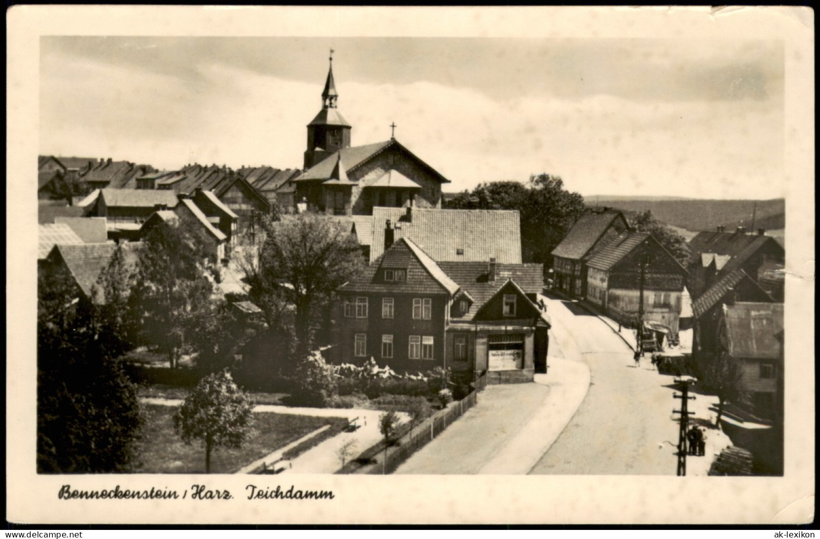 Ansichtskarte Benneckenstein Panorama-Ansicht; Straßen Partie Teichdamm 1956 - Altri & Non Classificati