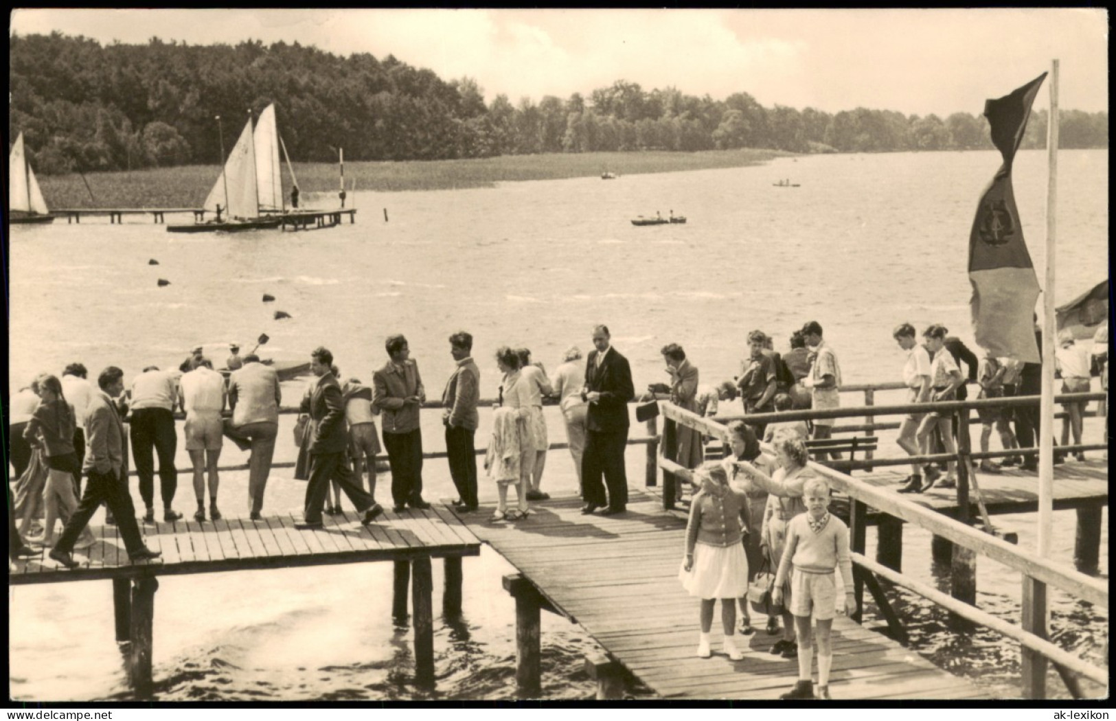 Arendsee (Altmark) Strandbad Belebter Badesteg Zur DDR-Zeit 1964 - Altri & Non Classificati