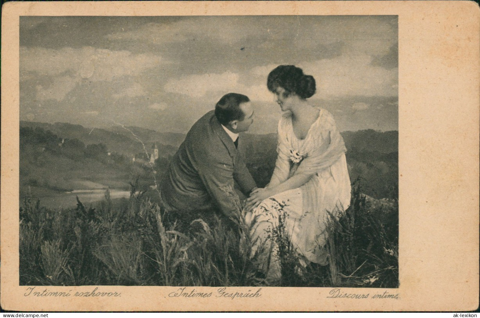 Ansichtskarte  Liebe Liebespaare - Love Intimes Gespräch Discours Intims 1931 - Paare