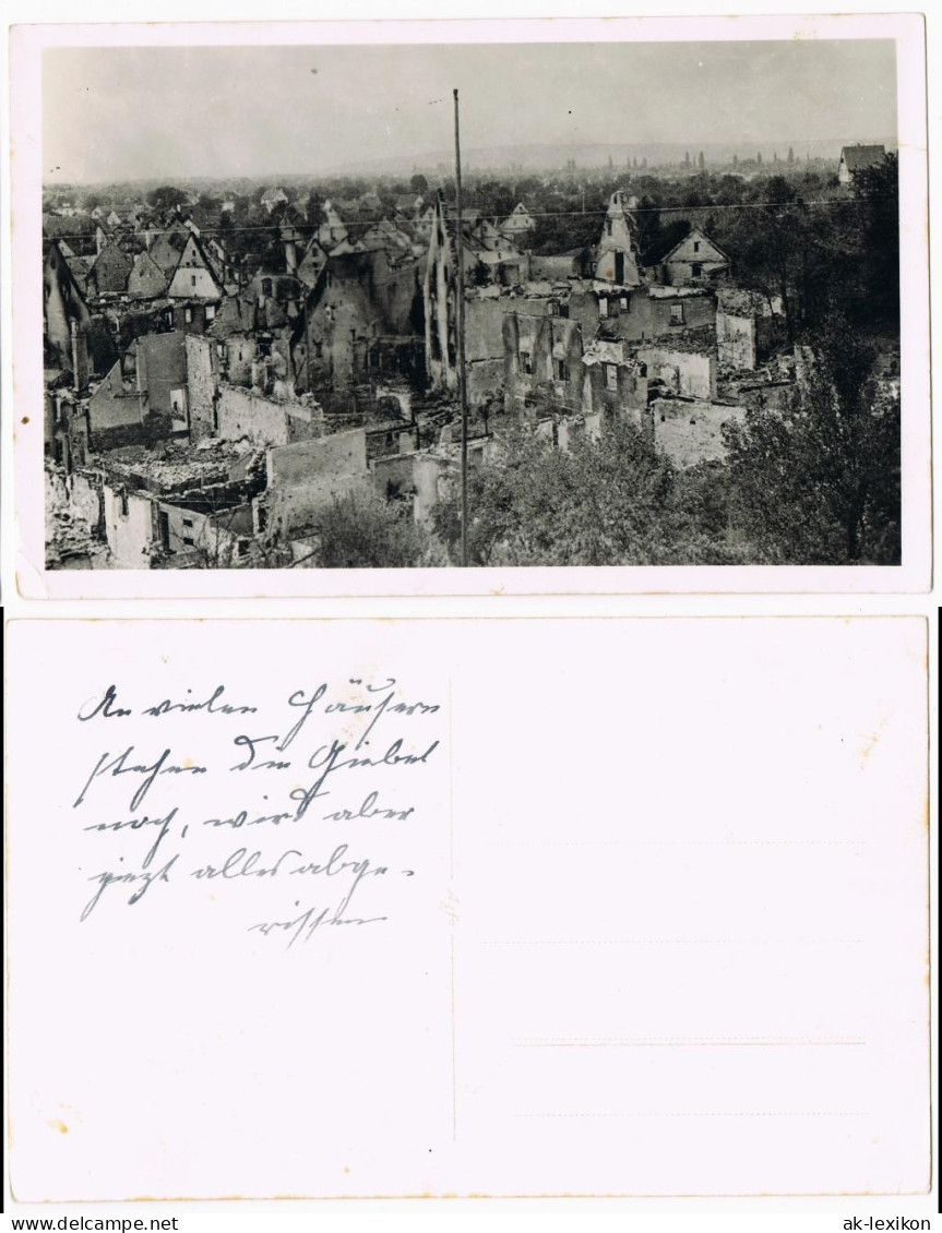 Ansichtskarte  Zerstörte Stadt - Ruinen Privatfotokarte 1940 - Guerre 1914-18