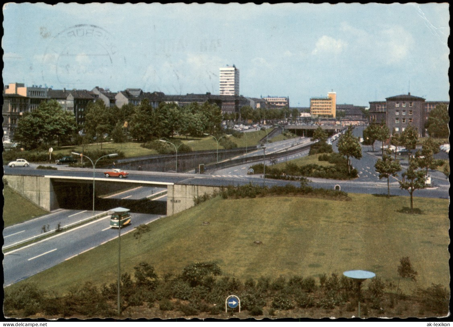 Ansichtskarte Duisburg Stadtautobahn Am Hauptbahnhof, VW Bulli 1975 - Duisburg