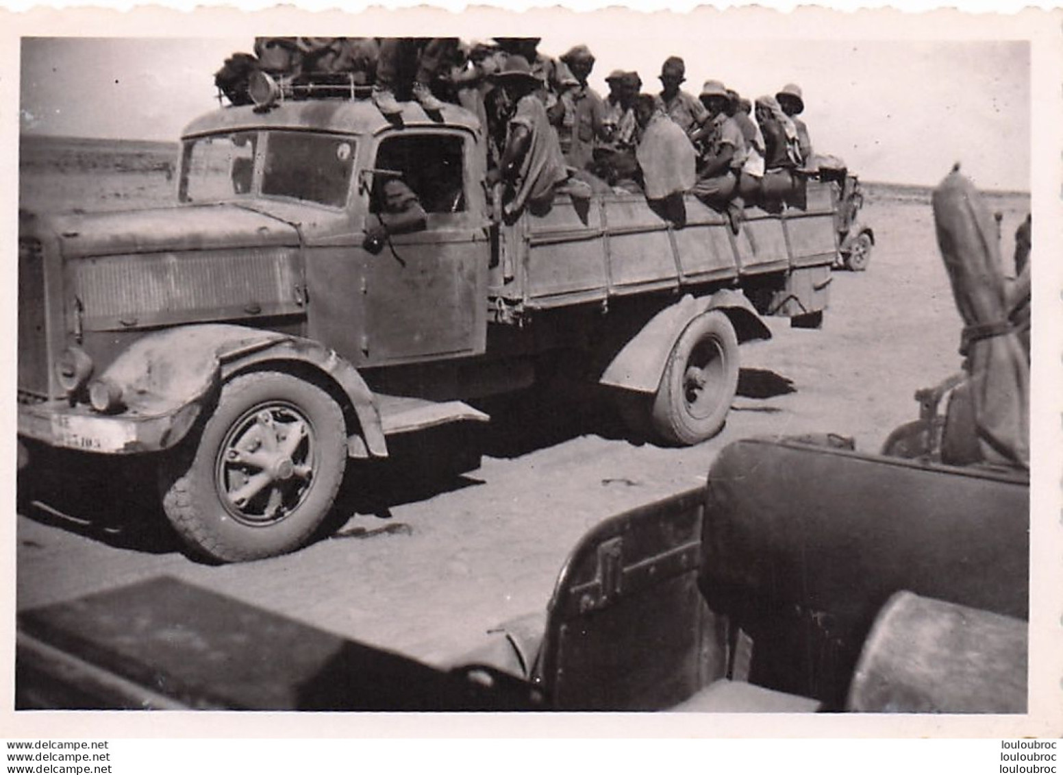 PRISONNIERS ANGLAIS CAMION FIAT 634   ARMEE ITALIENNE PHOTO ORIGINALE  9 X 6 CM - War, Military