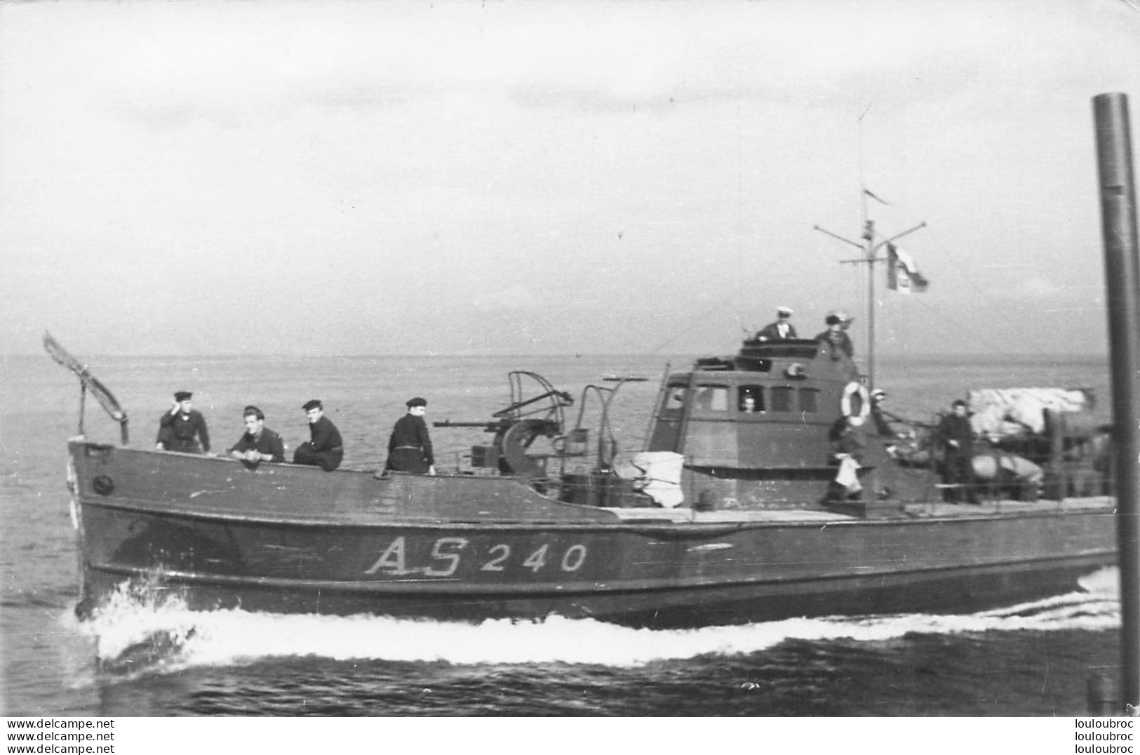 BATEAU VEDETTE ANTI SOUS-MARINE  ANTISOMMERGIBILE  AS-240 ARMEE ITALIENNE PHOTO  14 X 9 CM - Boats