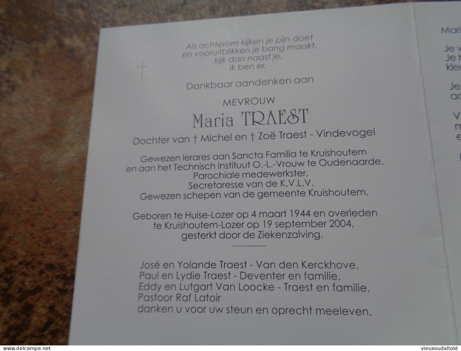 Doodsprentje/Bidprentje  Maria TRAEST  Gew. Lerares Kruishoutem En Oudenaarde   Huise-Lozer 1944-2004 Kruishoutem-Lozer - Religion & Esotérisme