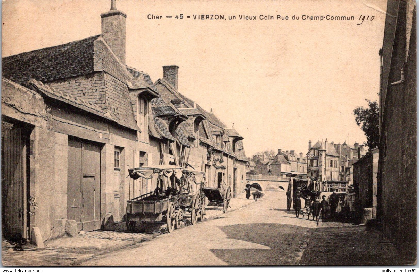 SELECTION -  VIERZON  -  Un Vieux Coin Rue Du Champ-commun. - Vierzon