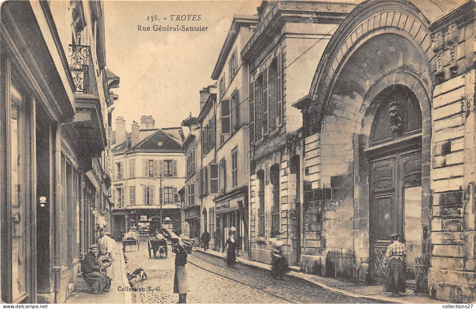 10-TROYES- RUE GENERAL SAUSSIER - Troyes