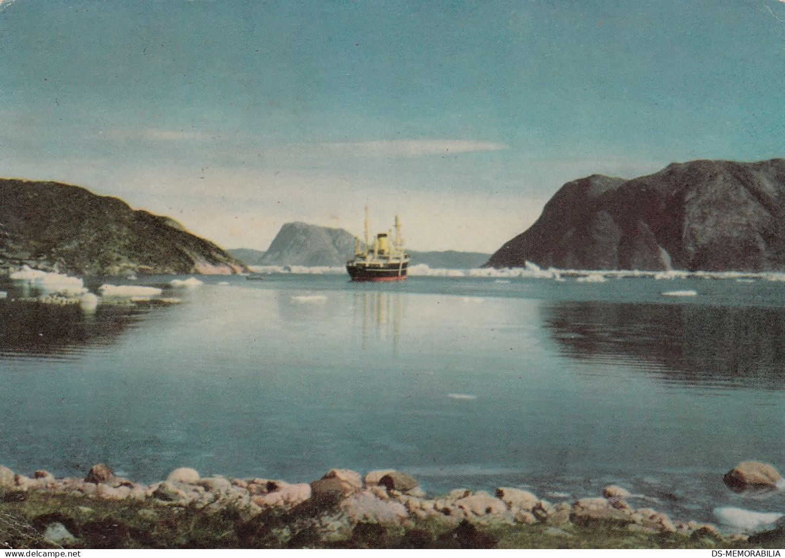 Greenland Gronland - Godthab Bay With Ship M/S Umanak - Groenlandia