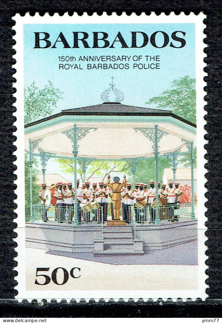 150ème Anniversaire De La Police : L'orchestre De La Police Dans Un Kiosque à Musique - Barbados (1966-...)