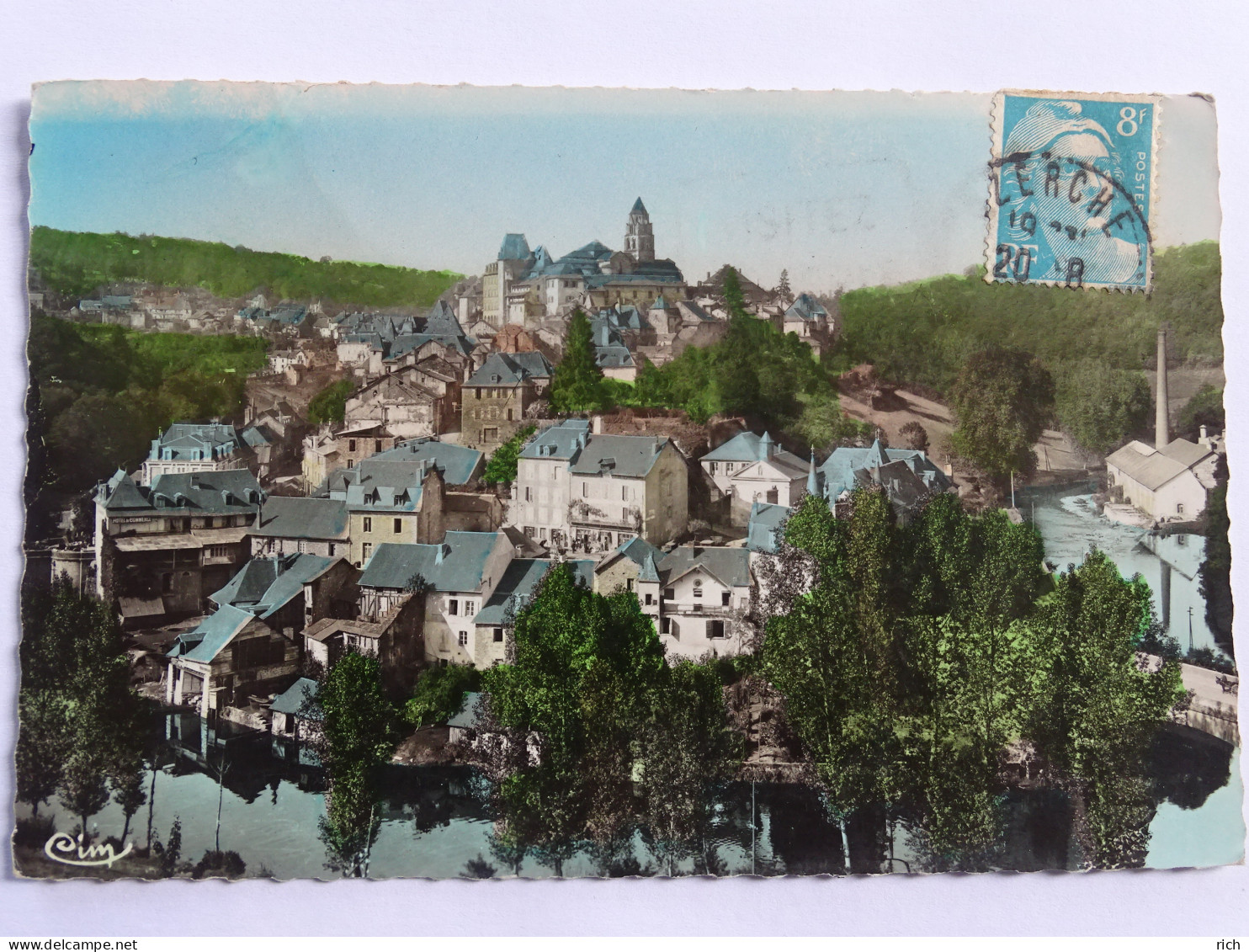 CP 19 Corrège - UZERCHE - Vue Générale - Uzerche