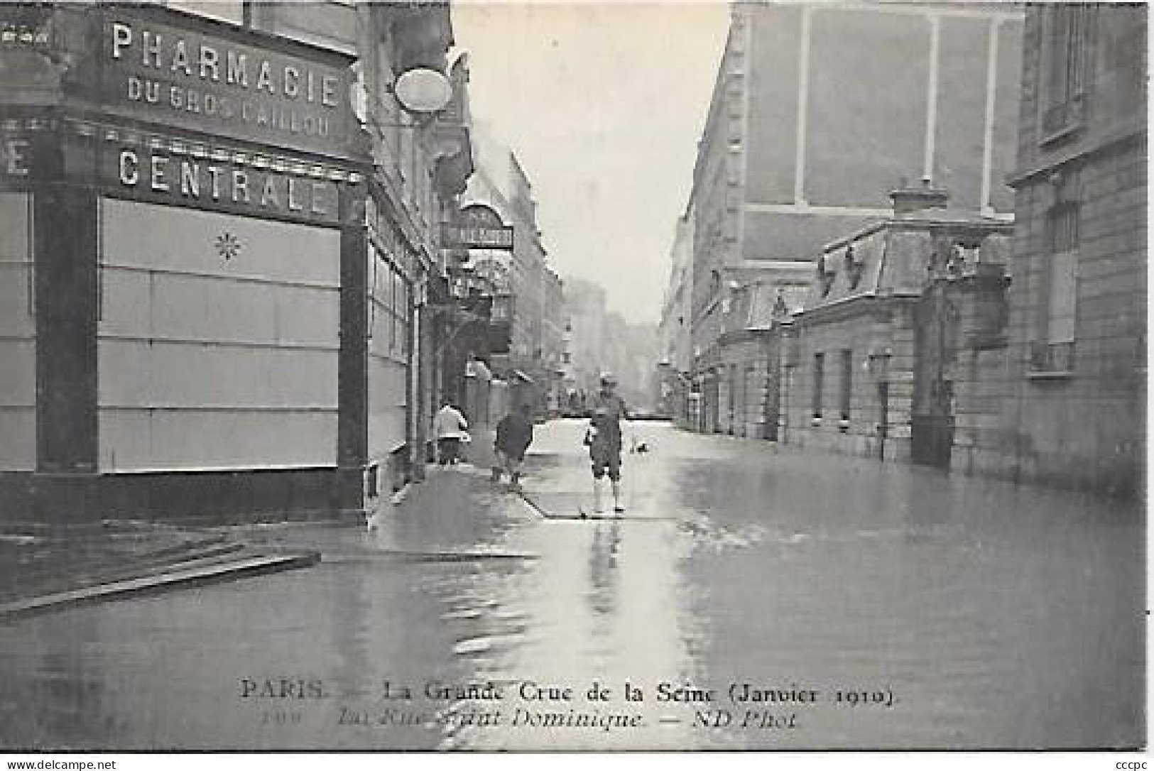 CPA Paris La Grande Crue De La Seine Janvier 1910 - La Rue Saint-Dominique - Paris (07)