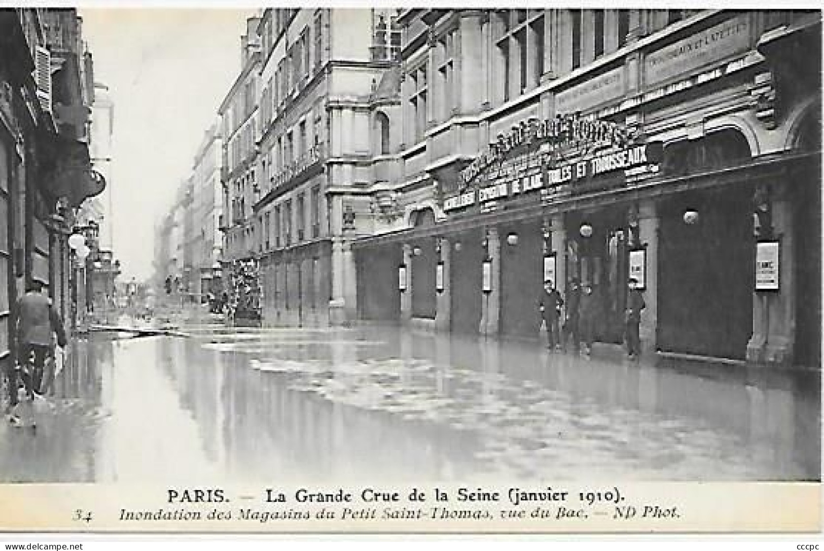 CPA Paris La Grande Crue De La Seine Janvier 1910 -  Inondation Des Magasins Du Petit Saint-Thomas Rue Du Bac - Paris (07)