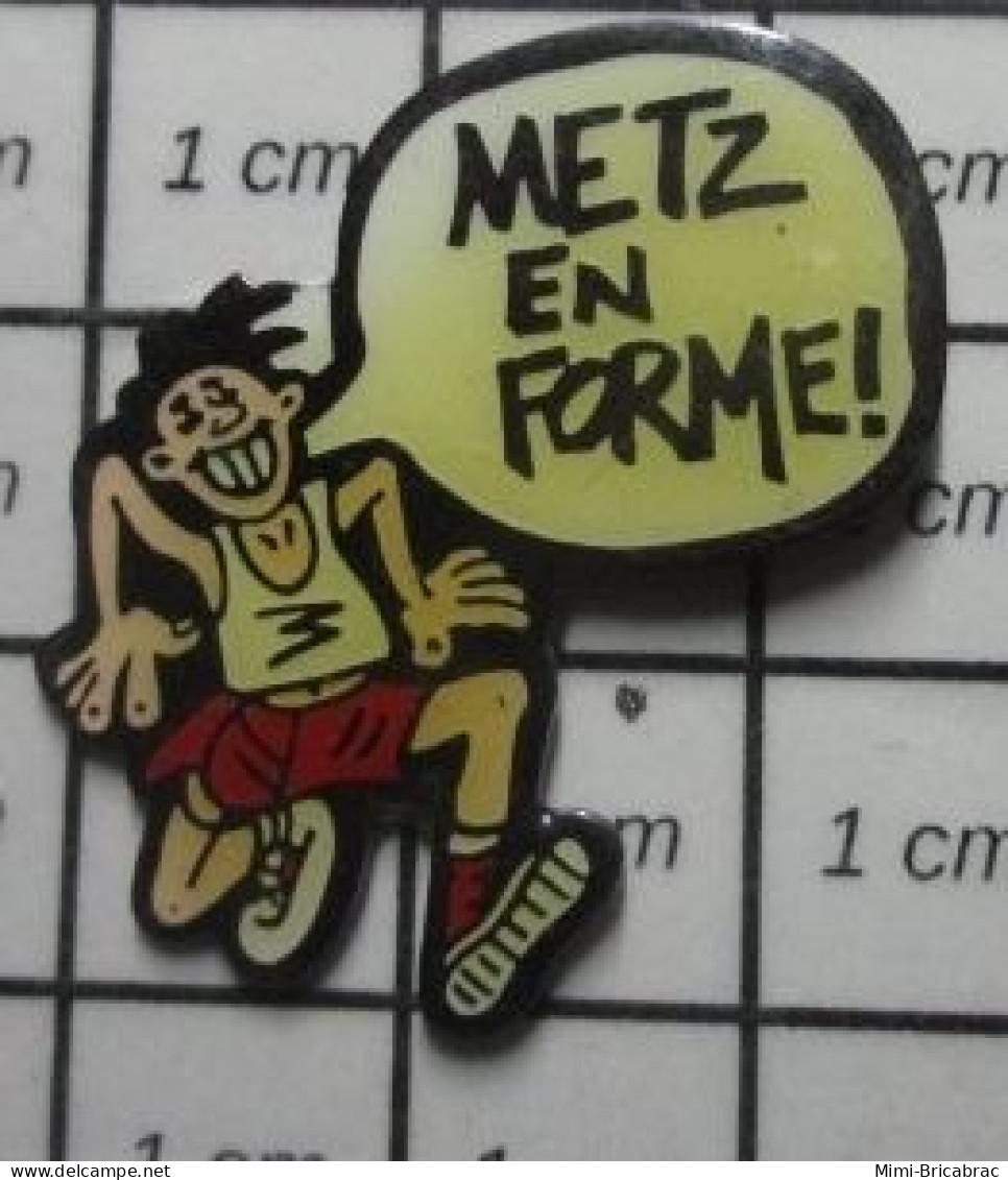 1618c Pin's Pins / Beau Et Rare : SPORTS / ATHLETISME METZ EN FORME - Leichtathletik