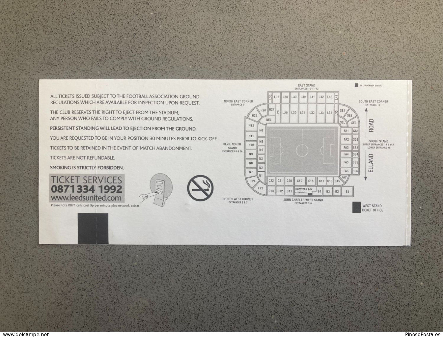 Leeds United V Scunthorpe United 2010-11 Match Ticket - Tickets & Toegangskaarten