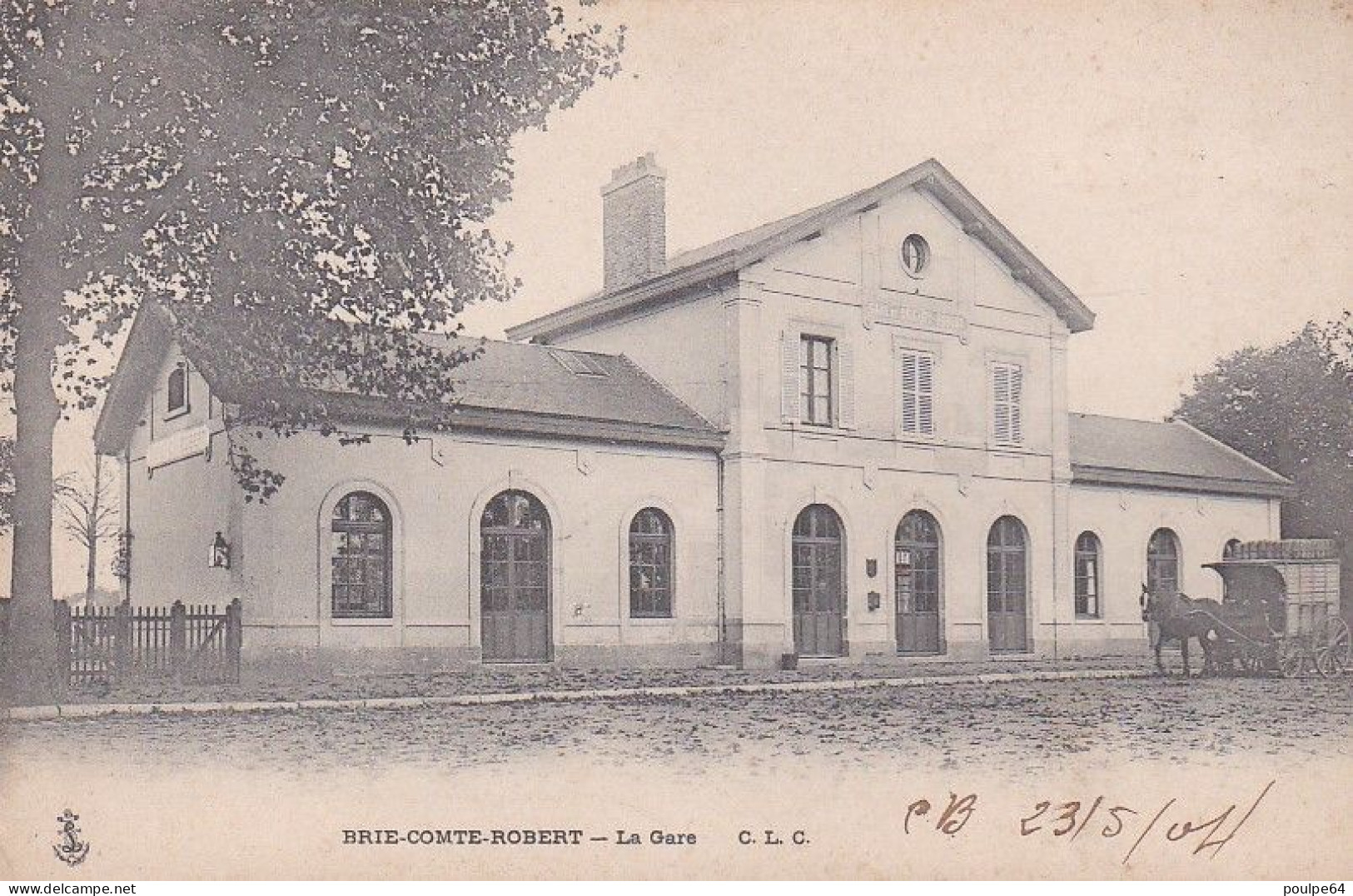 La Gare : Vue Extérieure - Brie Comte Robert