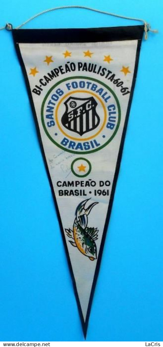 FC Santos Flag, Signed PELE, Champion Of Brazil 1961 - Habillement, Souvenirs & Autres