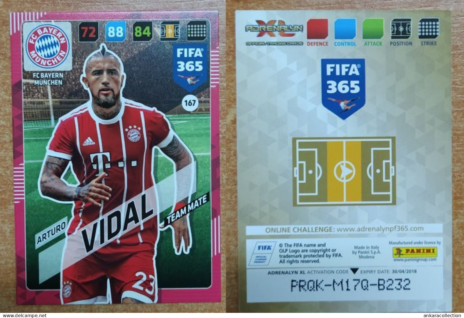 AC - 167 ARTURO VIDAL  FC BAYERN MUNCHEN  PANINI FIFA 365 2018 ADRENALYN TRADING CARD - Tarjetas