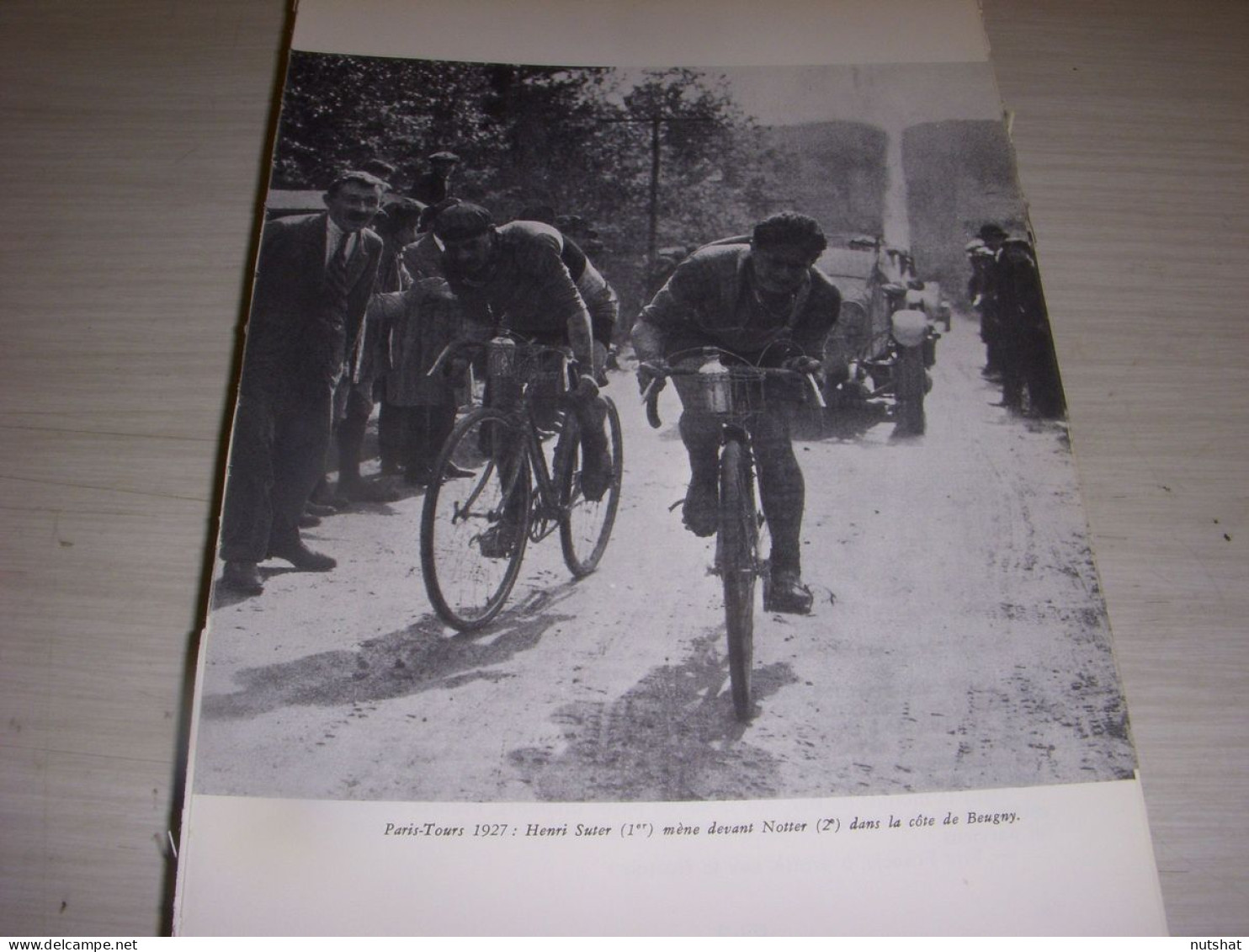 CYCLISME COUPURE LIVRE F345 PARIS TOURS 1927 SUTER Et NOTTER Dans COTE De BEUGNY - Sport