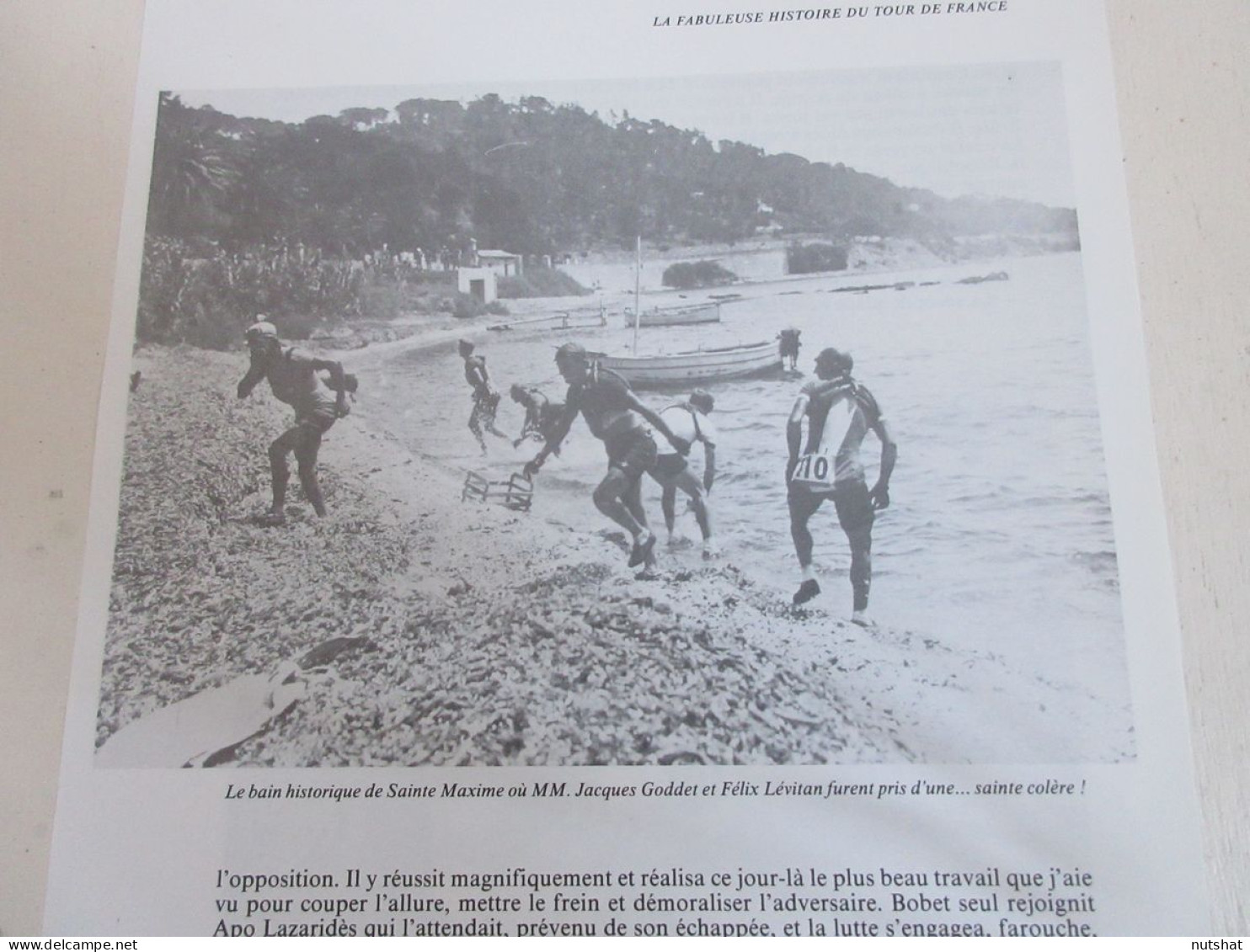 CYCLISME COUPURE LIVRE T383 TdF1950 Le PELOTON PREND Un BAIN De MER              - Sport