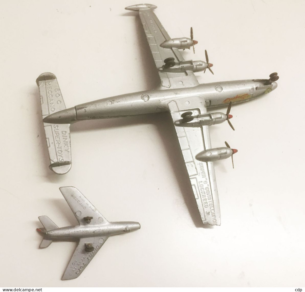 Lot 2 Avions Dinky Toys - Andere & Zonder Classificatie