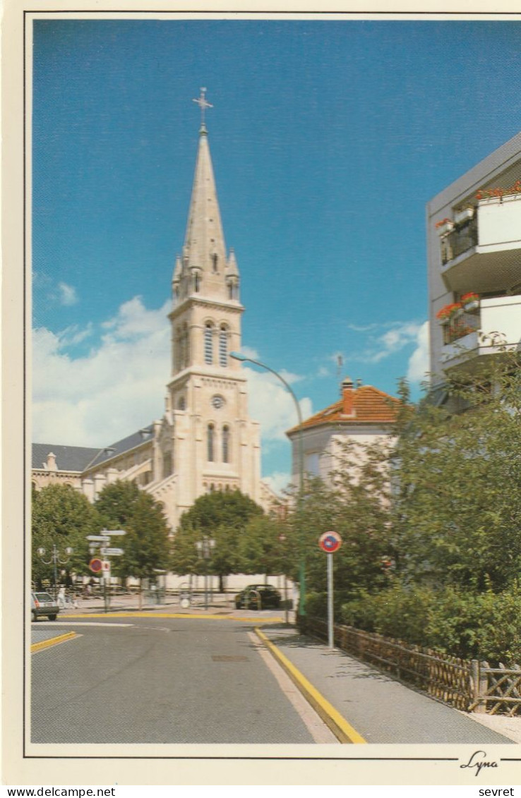 CPM . ARGENTEUIL . - La Basilique St-Denis - Argenteuil