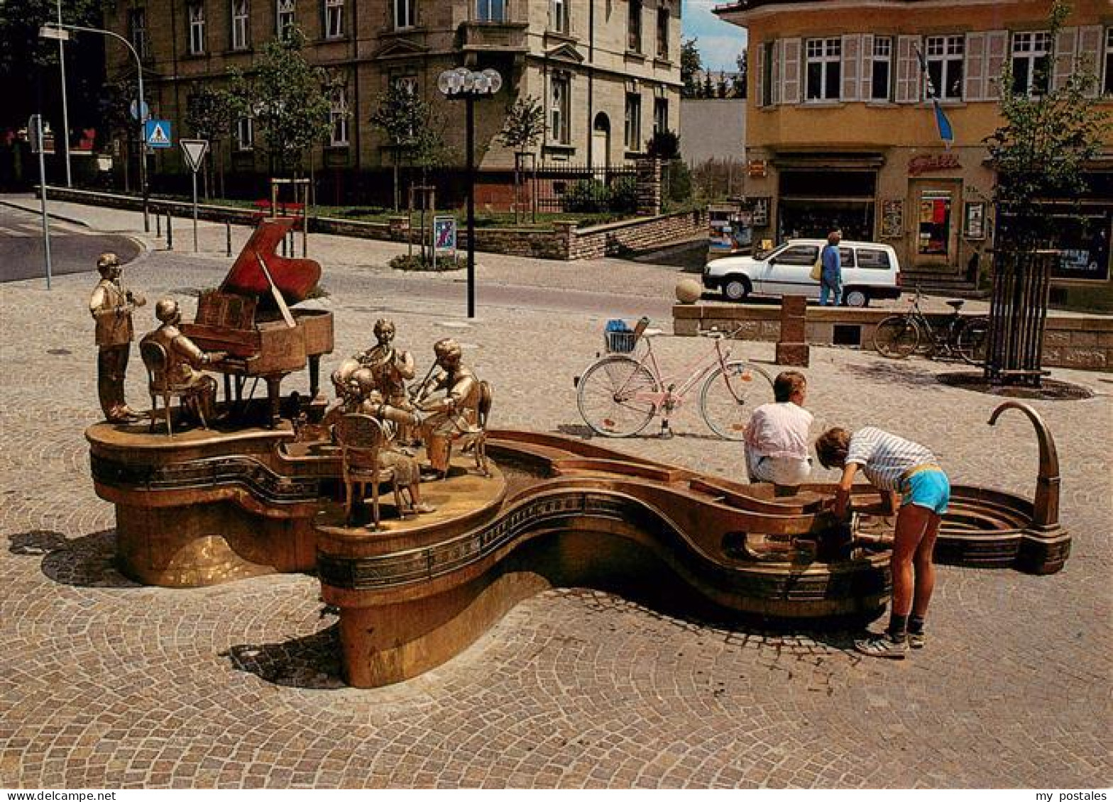 73927519 Donaueschingen Musikbrunnen - Donaueschingen