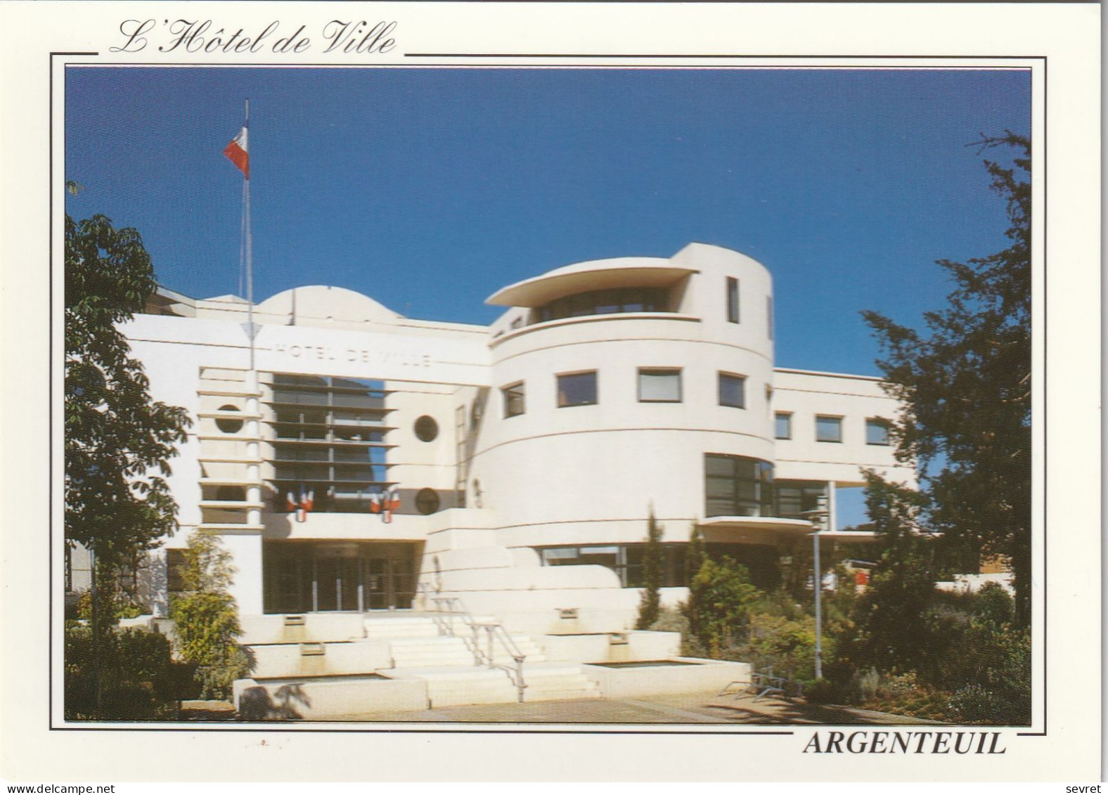 CPM . ARGENTEUIL . - Hôtel De Ville Moderne - Argenteuil