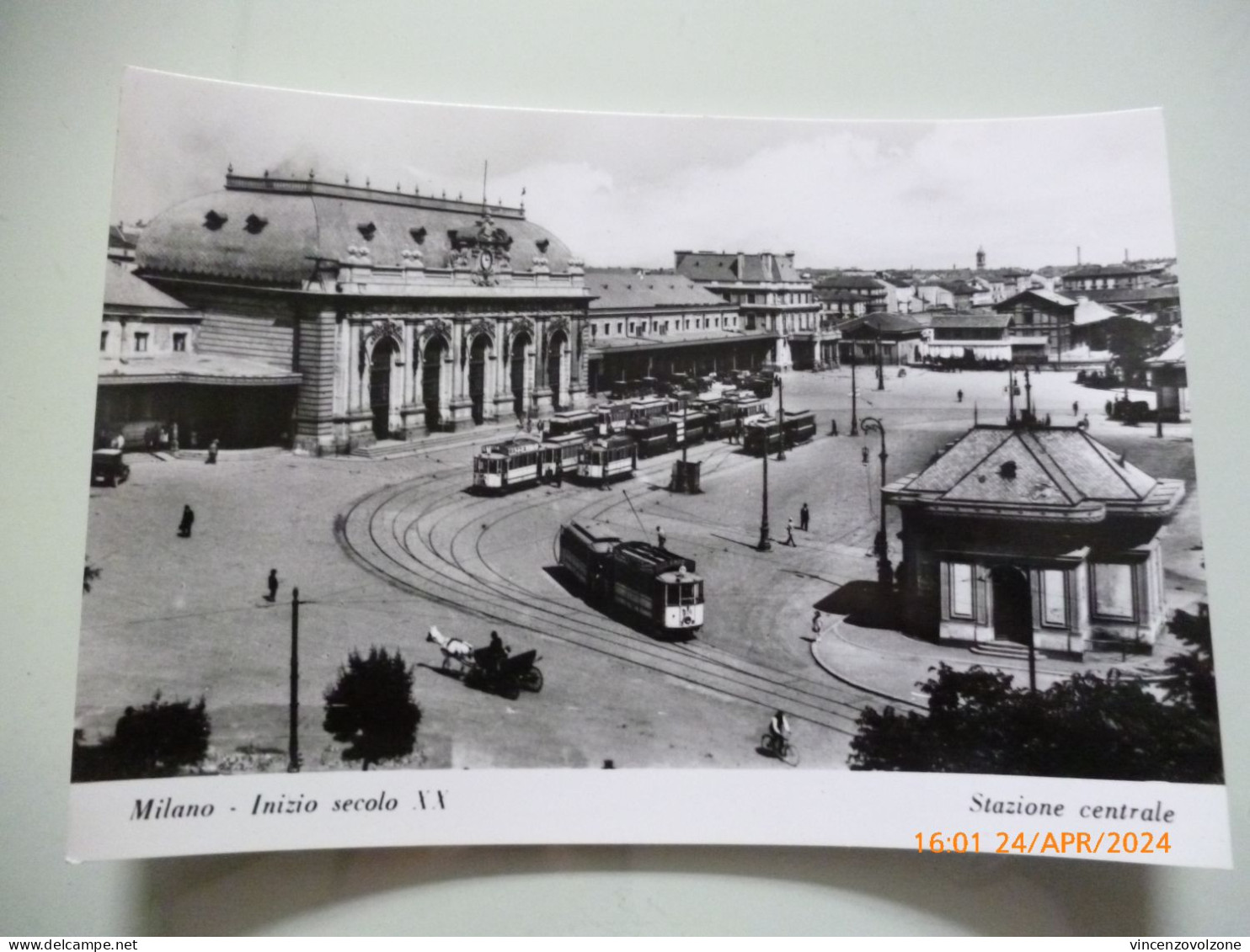 Cartolina "MILANO Inizio Secolo XX Stazione Centrale"   Edizione Bromofoto Anni 1960 - Milano