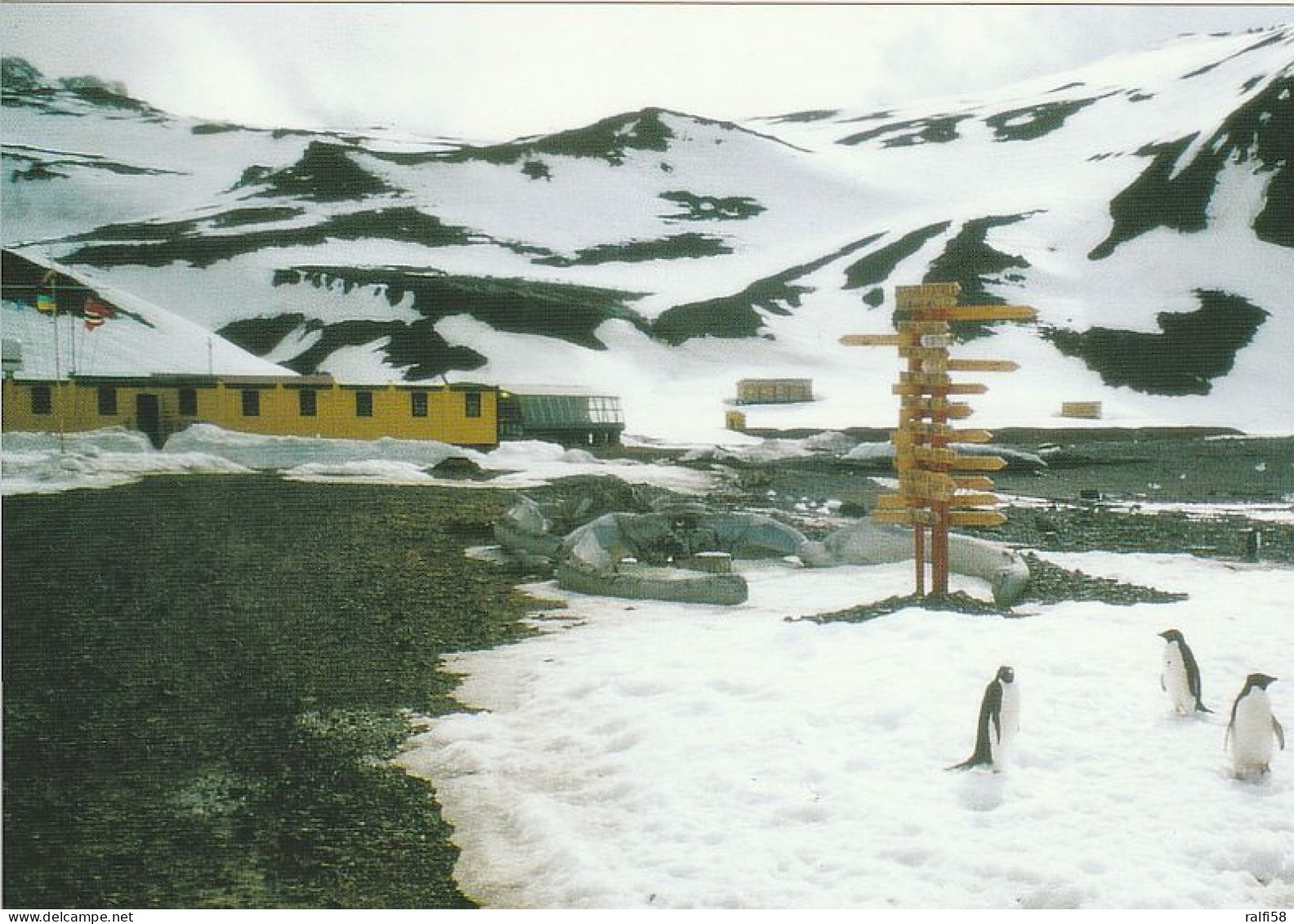 2 AK Antarctica /Antarktis * Die Polnische Arctowski-Station Auf Der Insel King George - Zu Den South Shetland Islands * - Autres & Non Classés