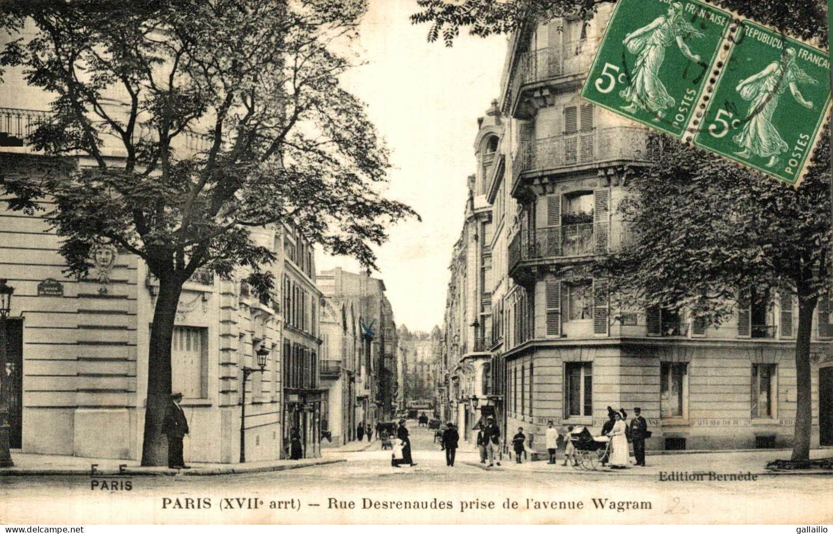 PARIS RUE DESRENAUDES PRISE DE L'AVENUE WAGRAM - Arrondissement: 17