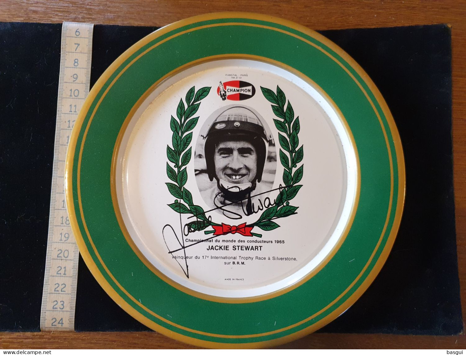 Assiette Pub Bougies  Champion Courses Automobile Les Champions De 1965 - Rallyeschilder