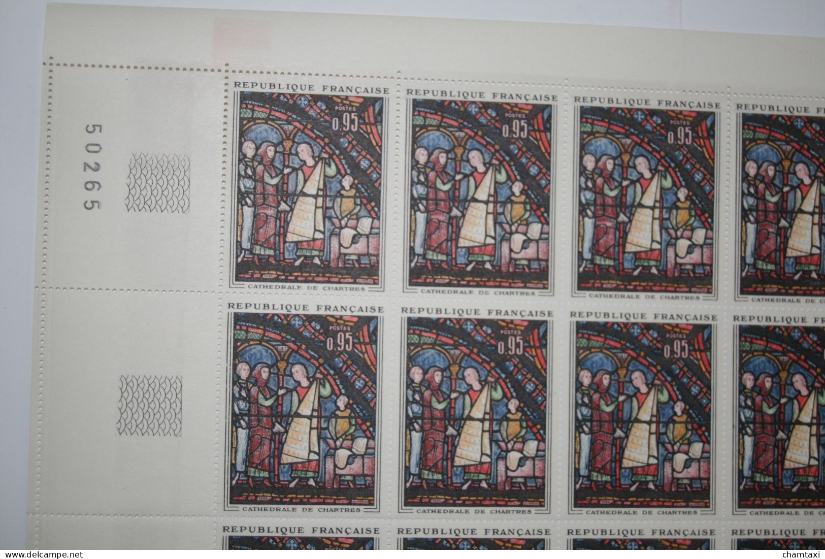 FRANCE 1963 FEUILLE ENTIERE 1399 VITRAIL DE LA CATHEDRALE DE CHARTRES LES MARCHANDS DE FOURRURE PLANCHE ENTIERE - Fogli Completi