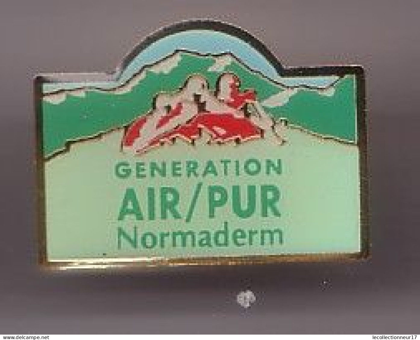 Pin's Cosmétiques  Génération Air Pur Normaderm Rafting Réf 645 - Other & Unclassified