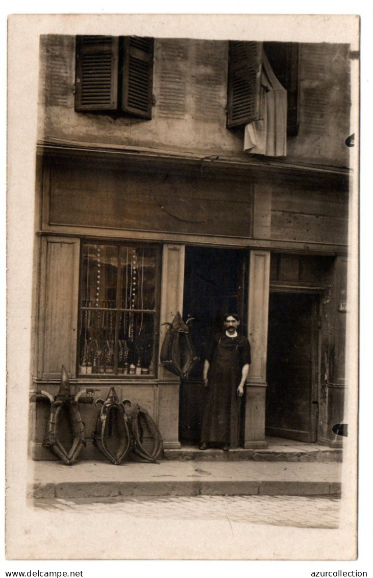 Devanture D'un Magasin De Sellerie Bourrellerie. Carte Photo Animée Non Située - Tiendas