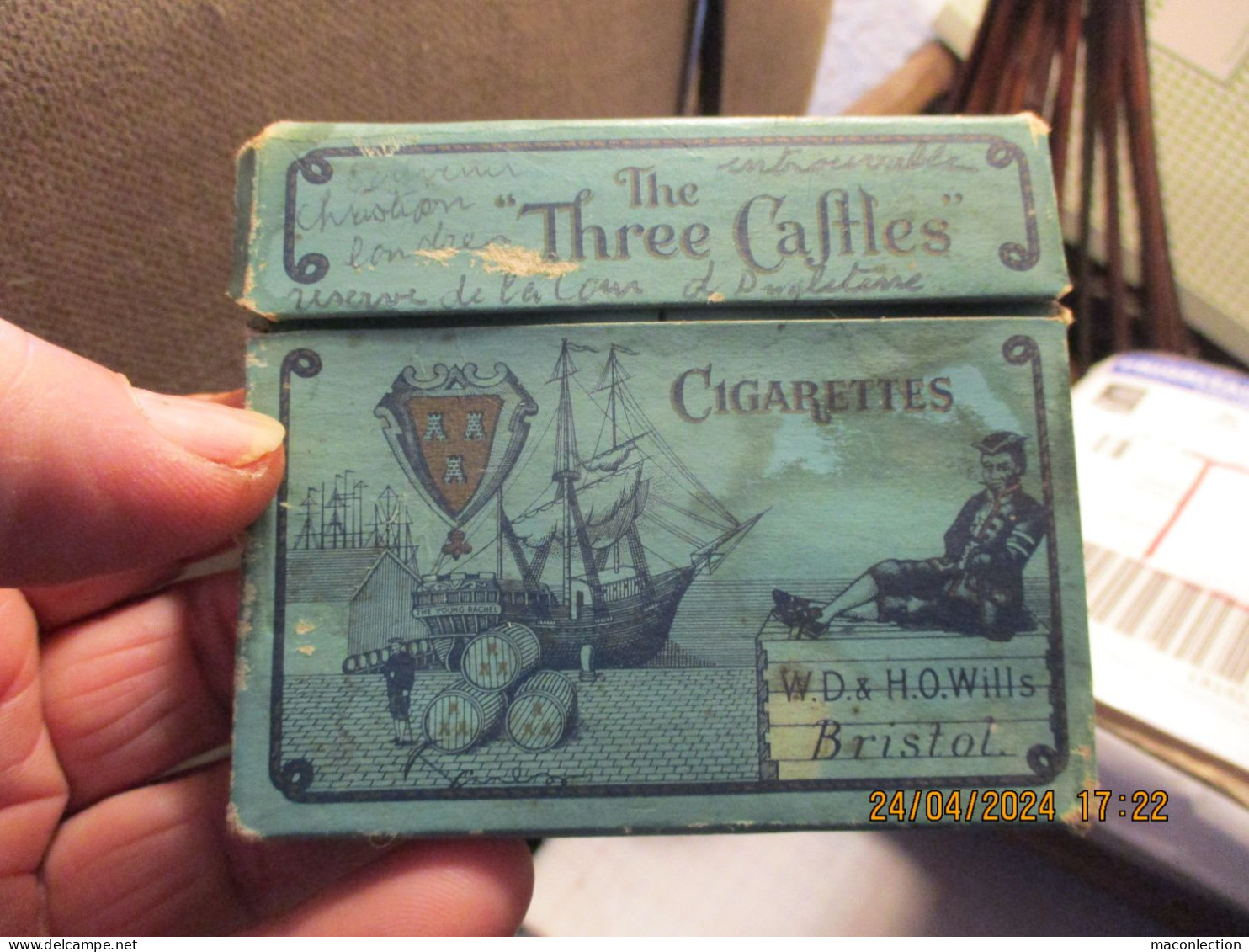 Ancienne Boite Carton Vide Des Cigarettes THE THREE CASTLES W.D & H.O Will's Bristol The Imperial Tobacco Company - Boites à Tabac Vides