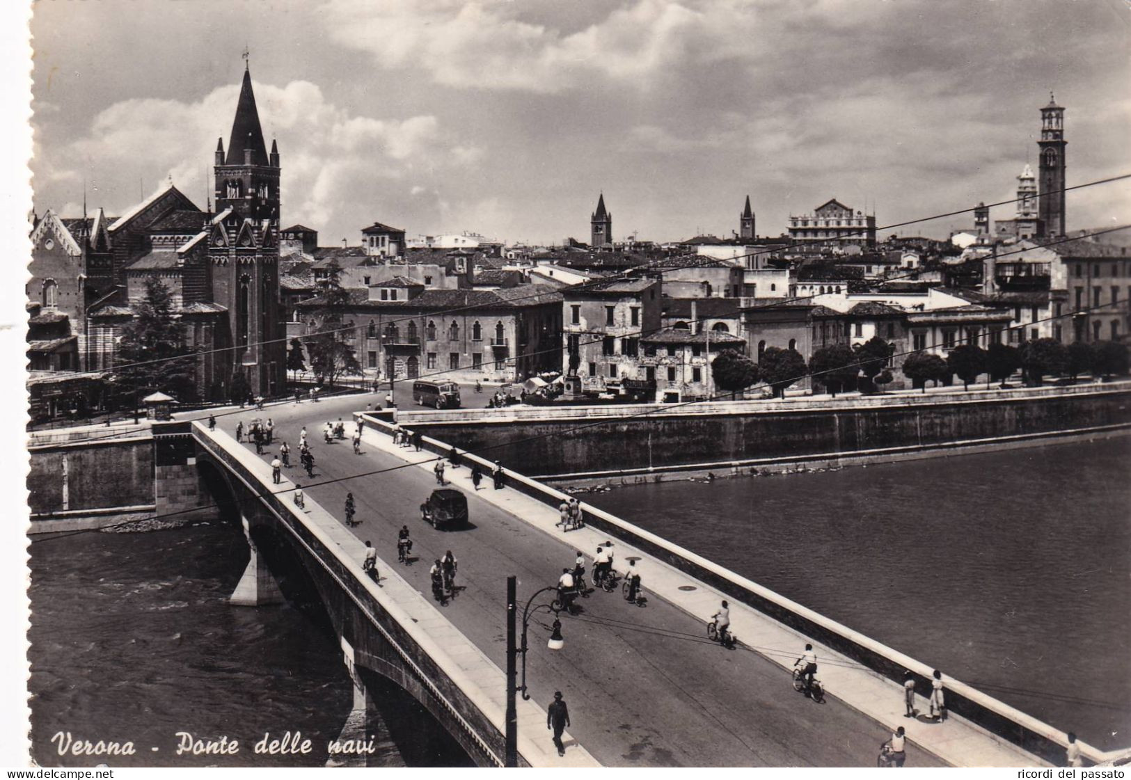 Cartolina Verona - Ponte Delle Navi - Verona