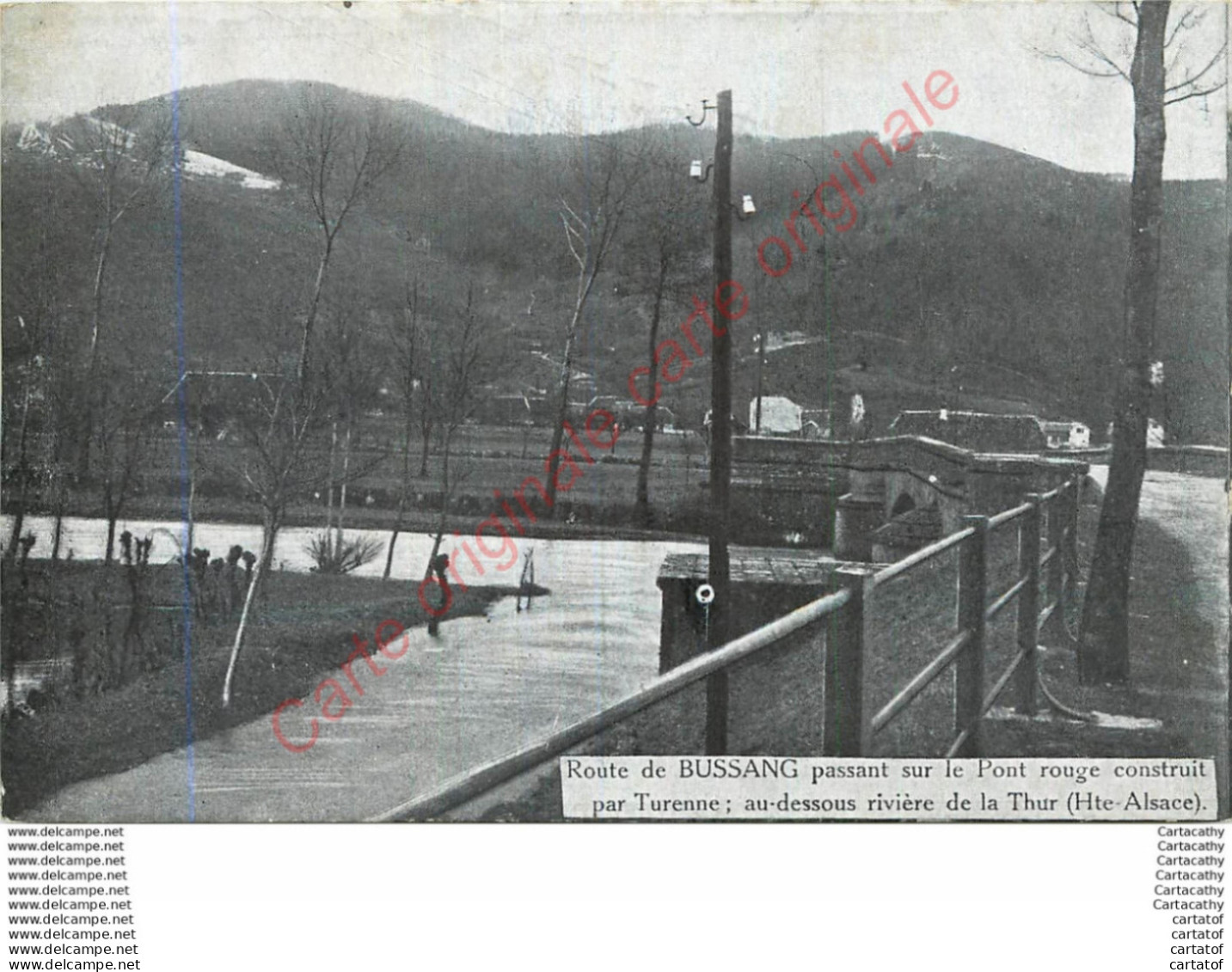 89.  Route De BUSSANG Passant Sur Le Pont Rouge Au Dessus De La THUR . - Bussang