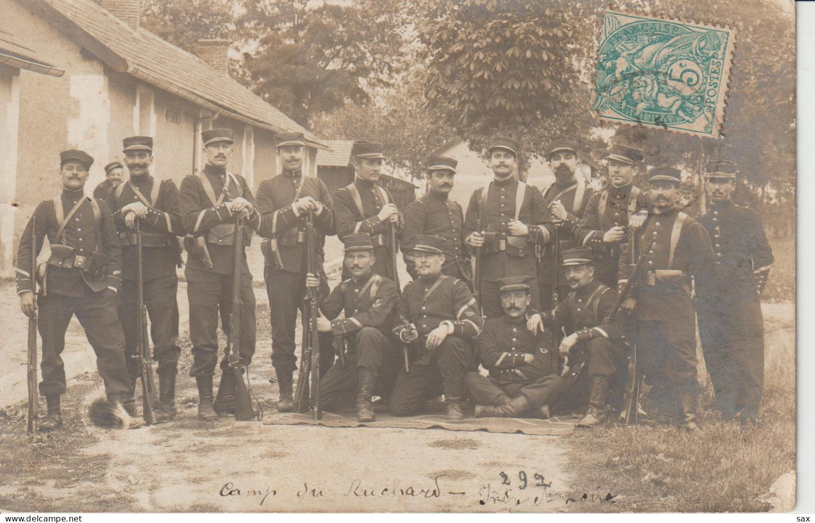 2417-236    Camp Du Ruchard   Dep 37 Soldats Armés Du Lebel 1896 Et Du Revolver 1892 Vente Retirée Le 11-05 - Casernes