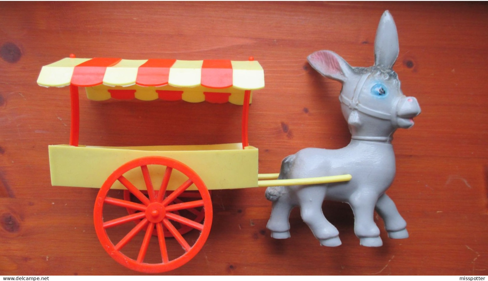 Jouet De Bazar Vintage Petit âne Avec Charette 29 Cm De Long / 20 Cm De Haut - Toy Memorabilia