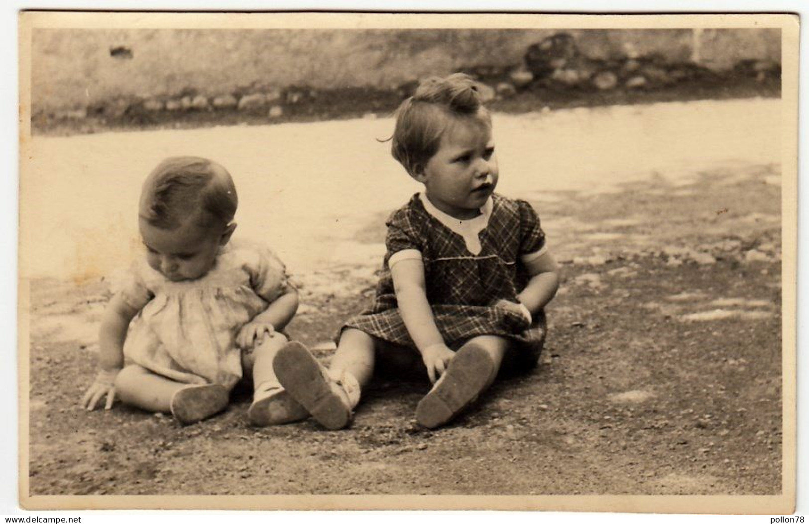 FOTOGRAFIA D'EPOCA - OLD PHOTO - COPPIA BAMBINI - Vedi Retro - Anonyme Personen