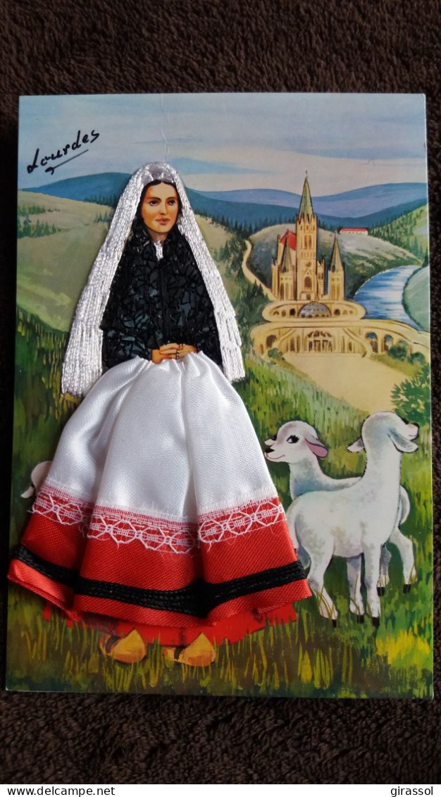 CPM BRODEE FOKLORE FOLKLORIQUE LOURDES BERNADETTE ED DOUCET N B 1 AGNEAUX - Embroidered