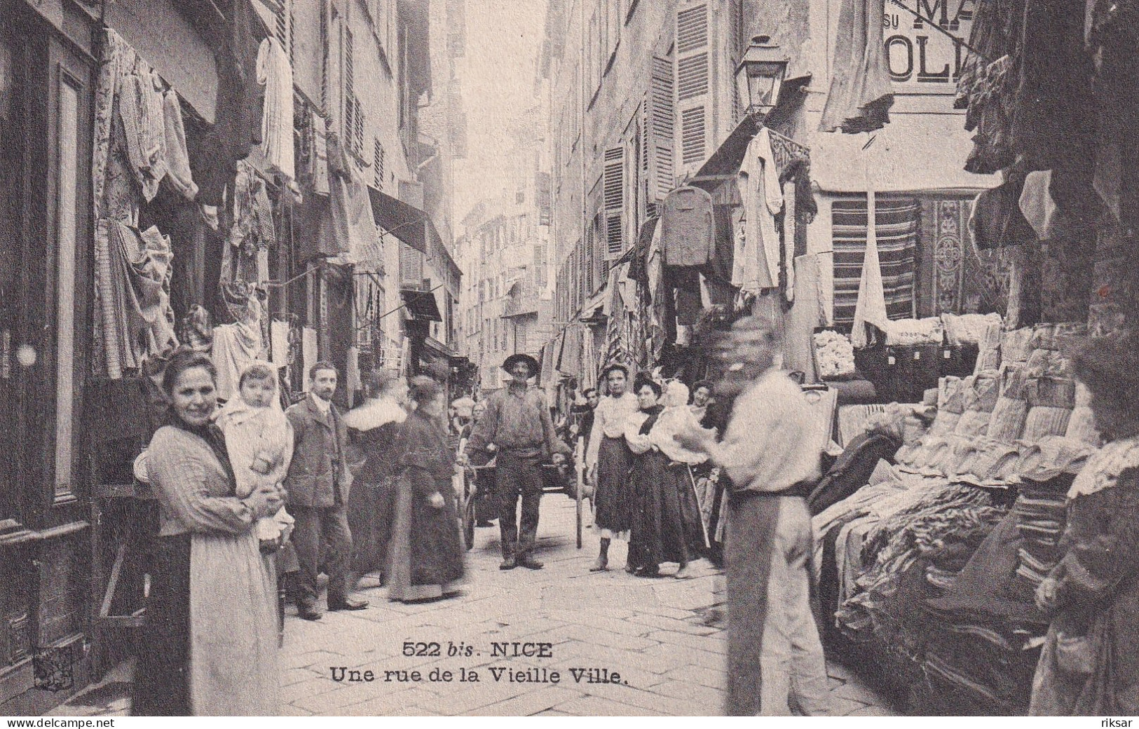 NICE(VIEUX) - Life In The Old Town (Vieux Nice)