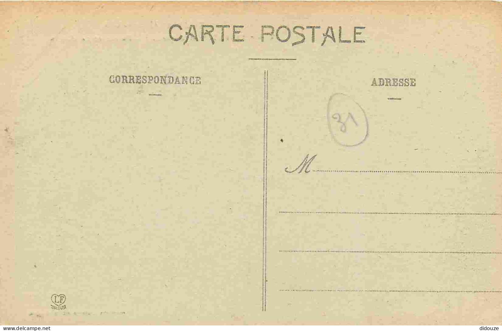 31 - Barbazan - L'Eglise Et La Mairie - Animée - CPA - Voir Scans Recto-Verso - Barbazan