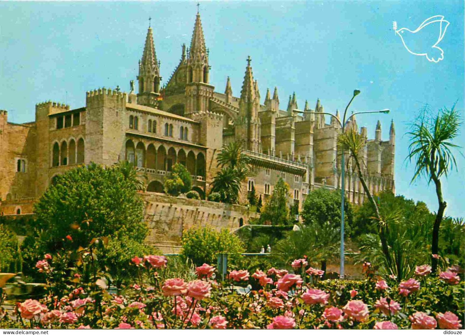 Espagne - Espana - Islas Baleares - Palma De Mallorca - La Catedral - La Cathédrale - Fleurs - CPM - Voir Scans Recto-Ve - Palma De Mallorca